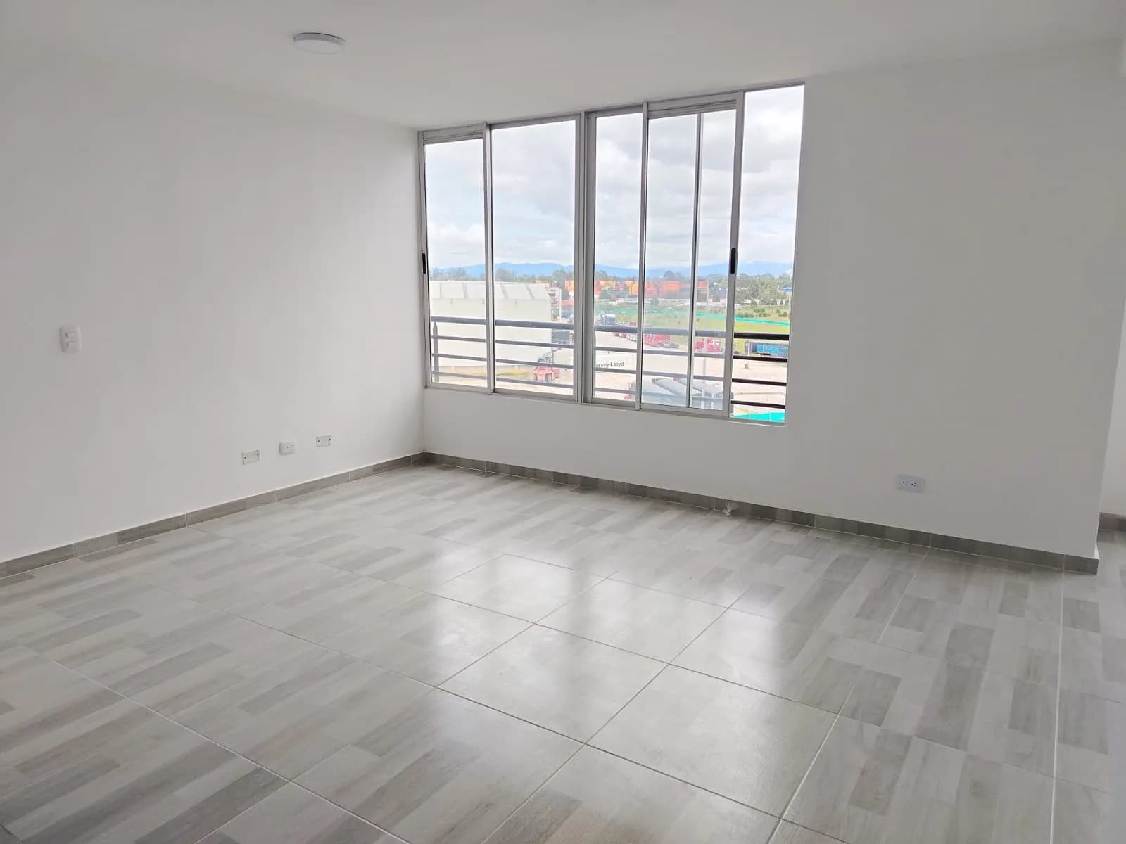 Arriendo Apartamento Madrid Conjunto Romero — foto 8