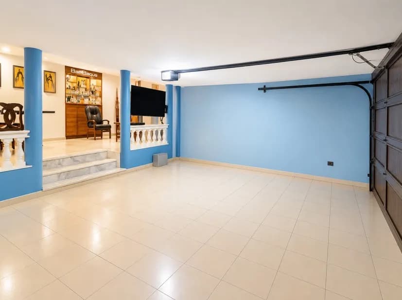 Venta Casa de 4 Niveles en Caney Especial Cali — foto 1