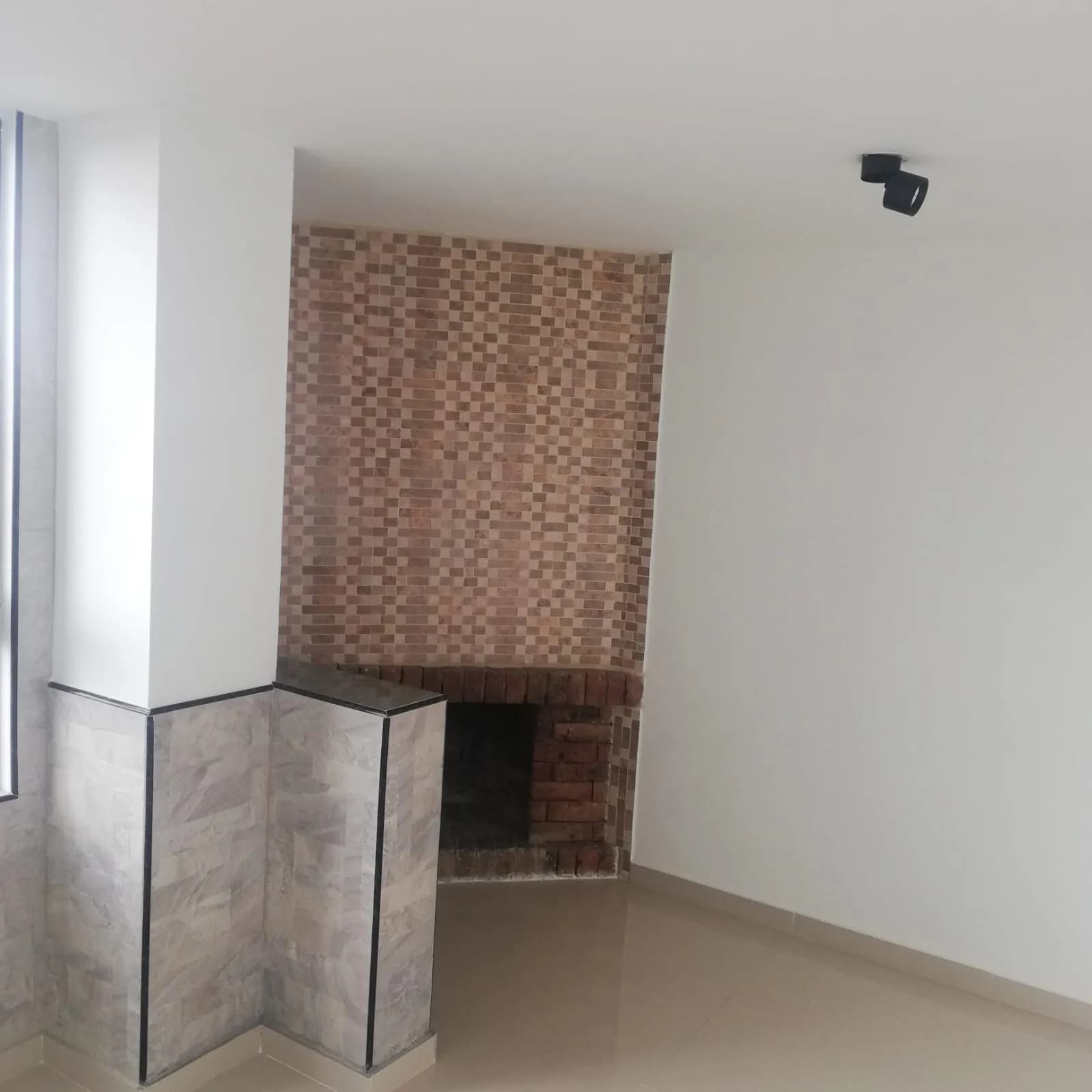 VENDO HERMOSO APARTAESTUDIO CALLE 127 CON CRA 3 — foto 15