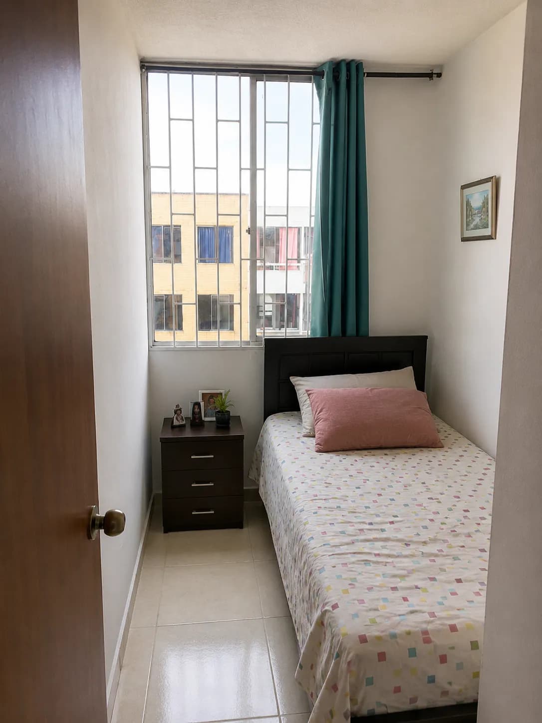 Apartamento en venta | Alameda del Jardín | 3 habitaciones | Sala amplia — foto 6