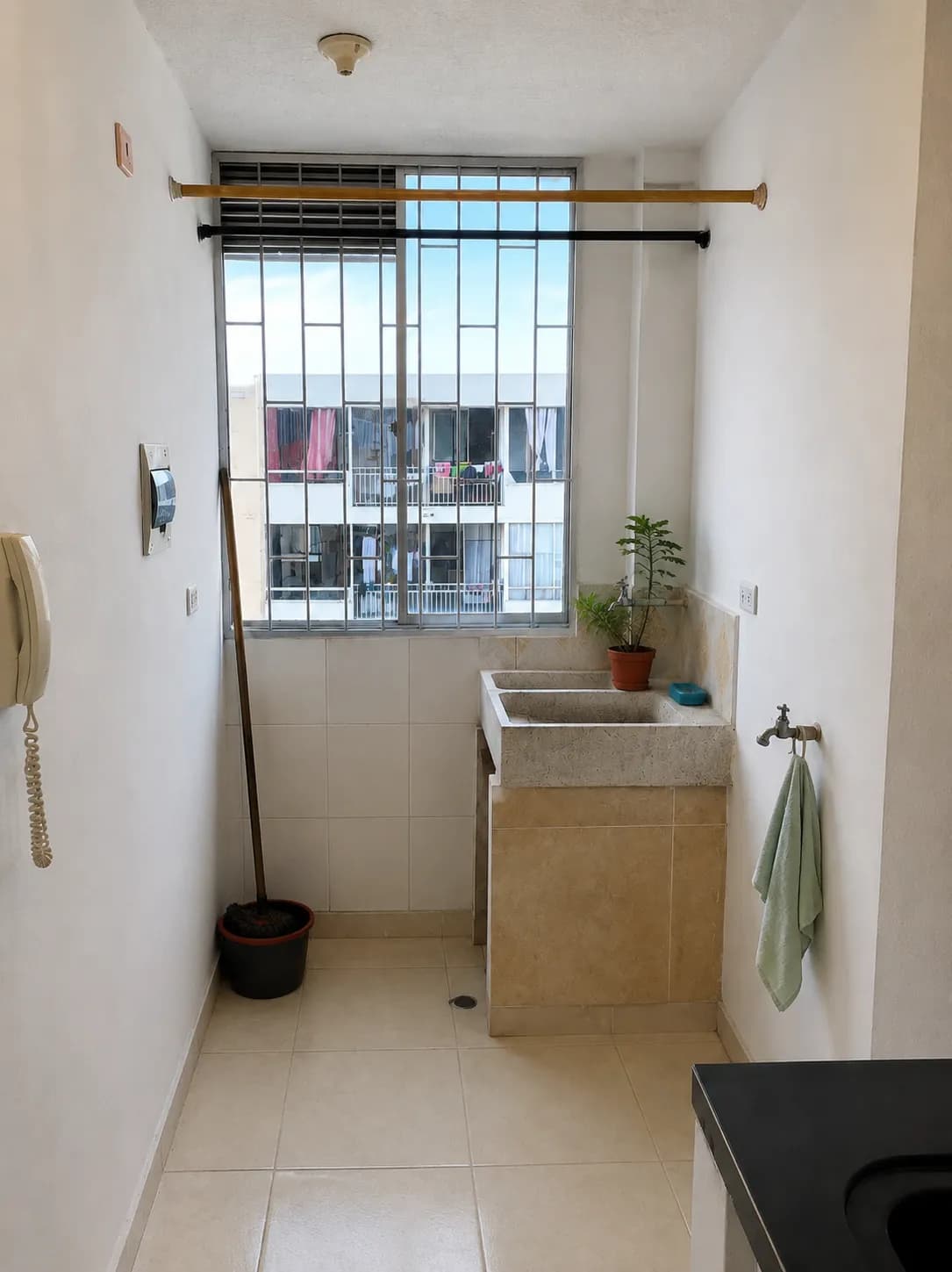 Apartamento en venta | Alameda del Jardín | 3 habitaciones | Sala amplia — foto 7