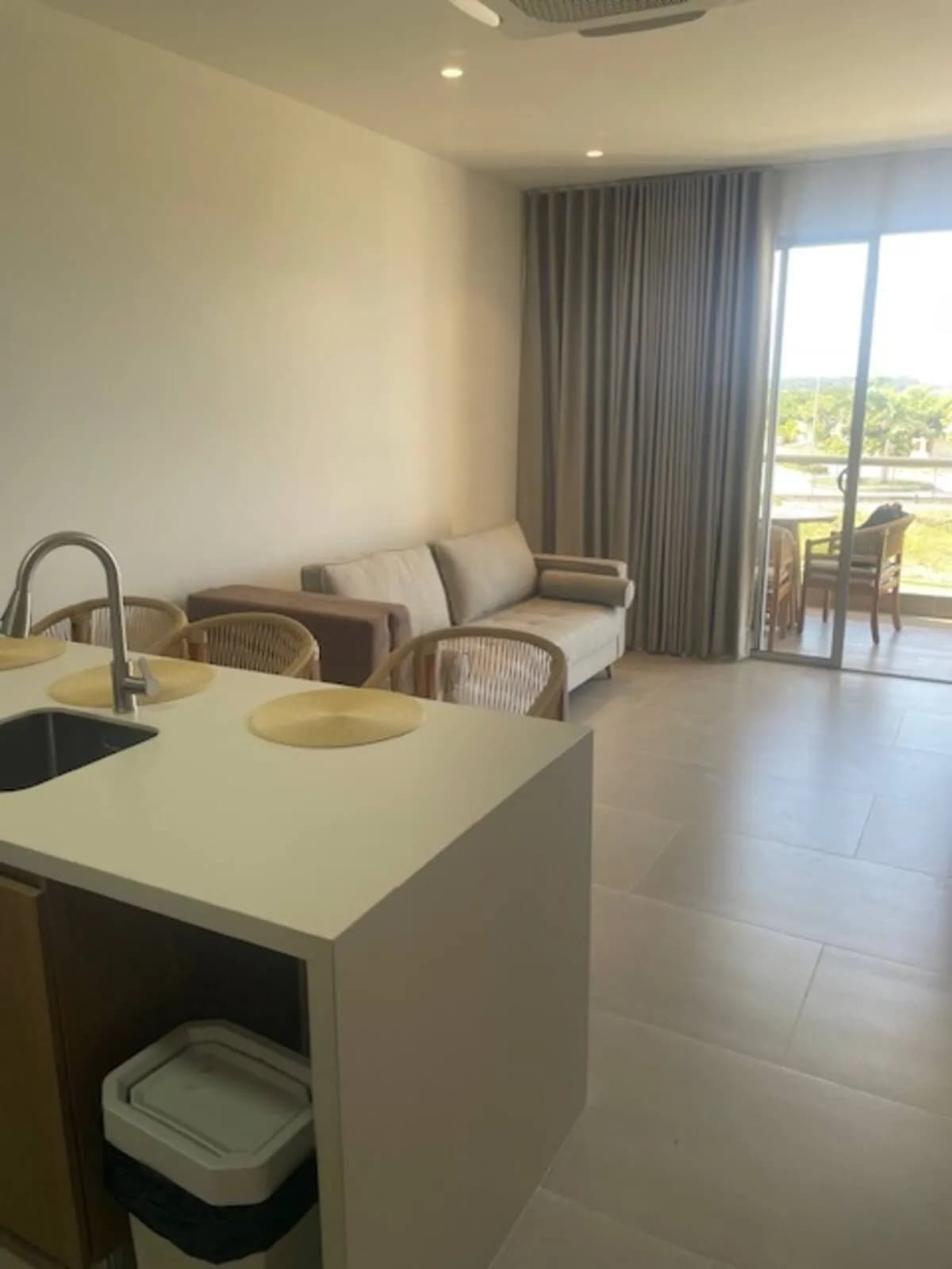 APARTAMENTO AMOBLADO EN VENTA EN BAÍA KRISTAL - CARTAGENA — foto 2