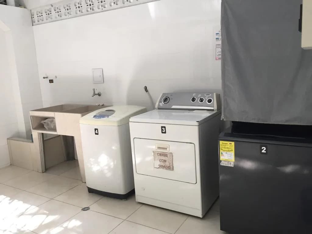 Apartaestudio en Arriendo en El Limonar — foto 8
