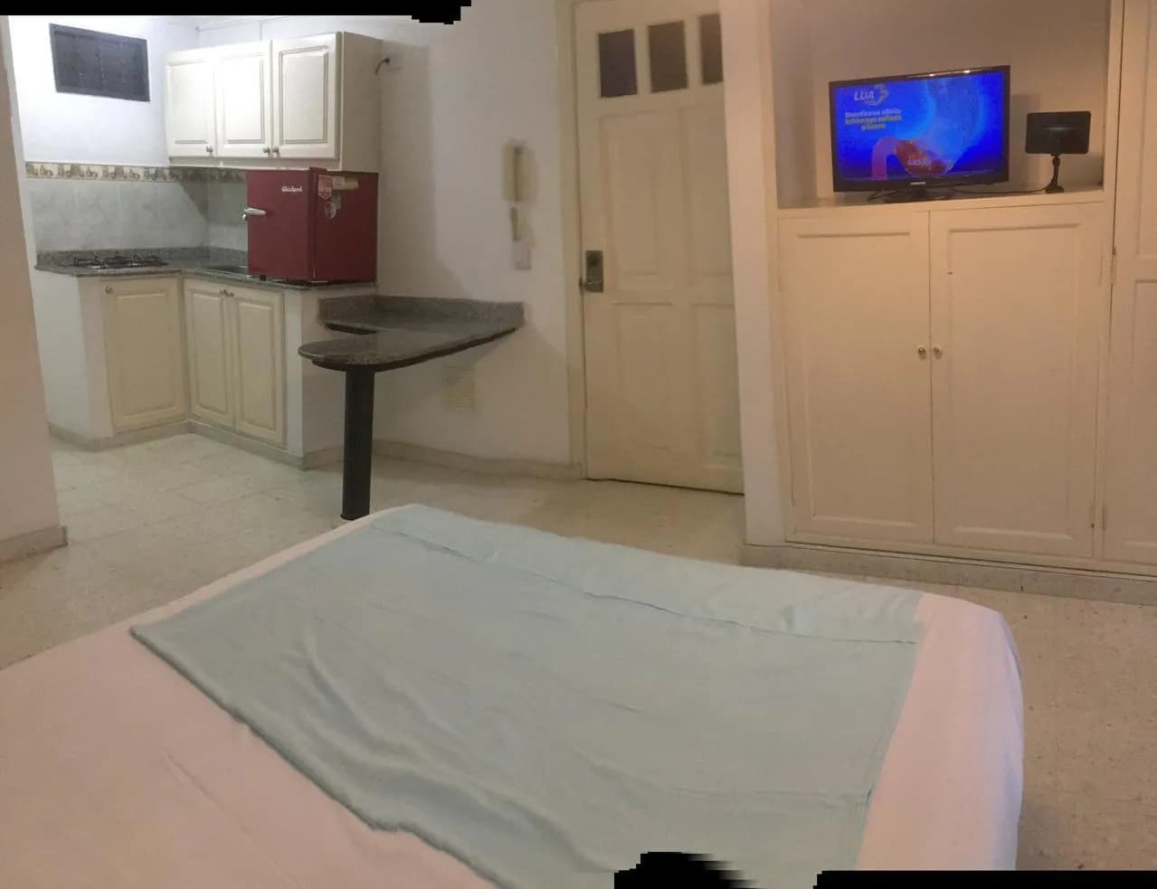 ARRIENDO APARTAESTUDIO AMOBLADO EN EL PEÑÓN CALI — foto 4