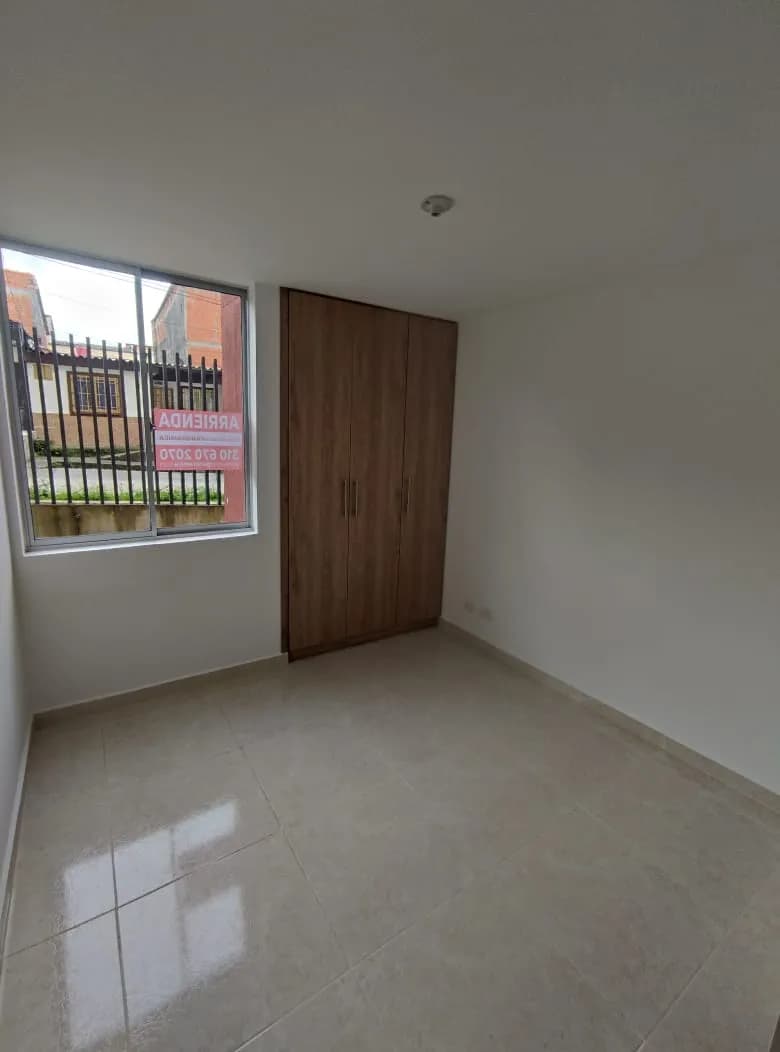 Apartamento Conjunto Cerrado Villa Liliana — foto 4