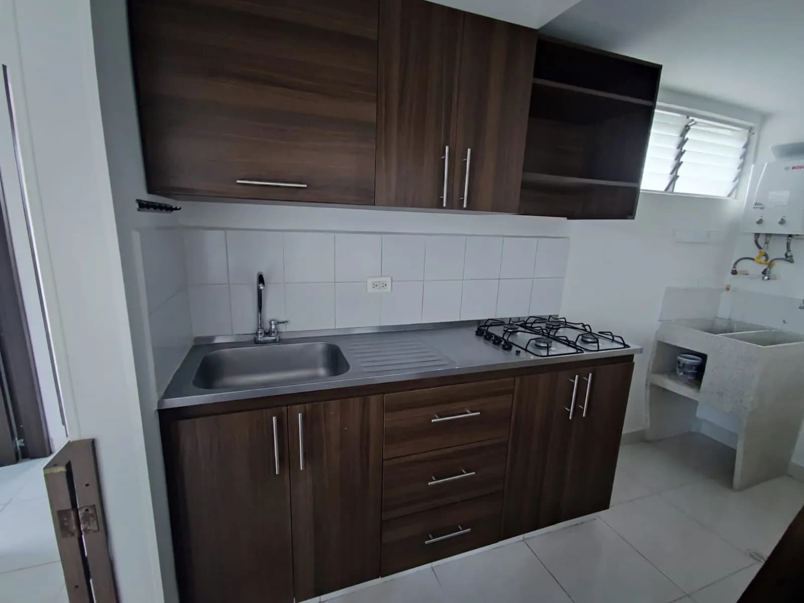 Apartamento Conjunto Cerrado Cabo Marzo — foto 2