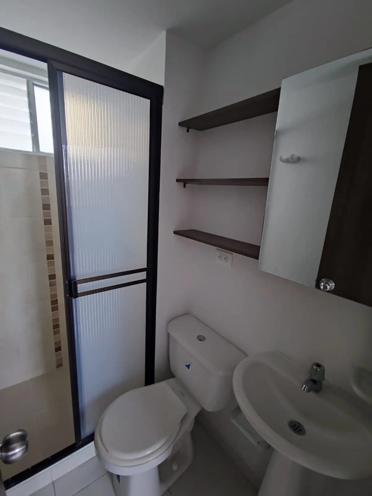 Apartamento Conjunto Cerrado Cabo Marzo — foto 9