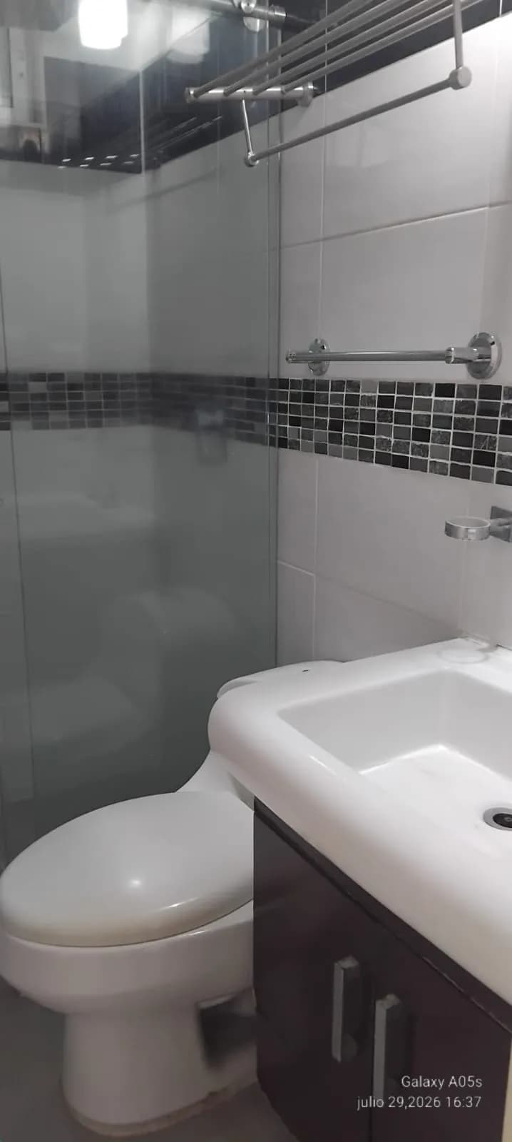 Alquilo Hermoso Apartamento Remodelado barrio Nueva Tequendama Cali — foto 13
