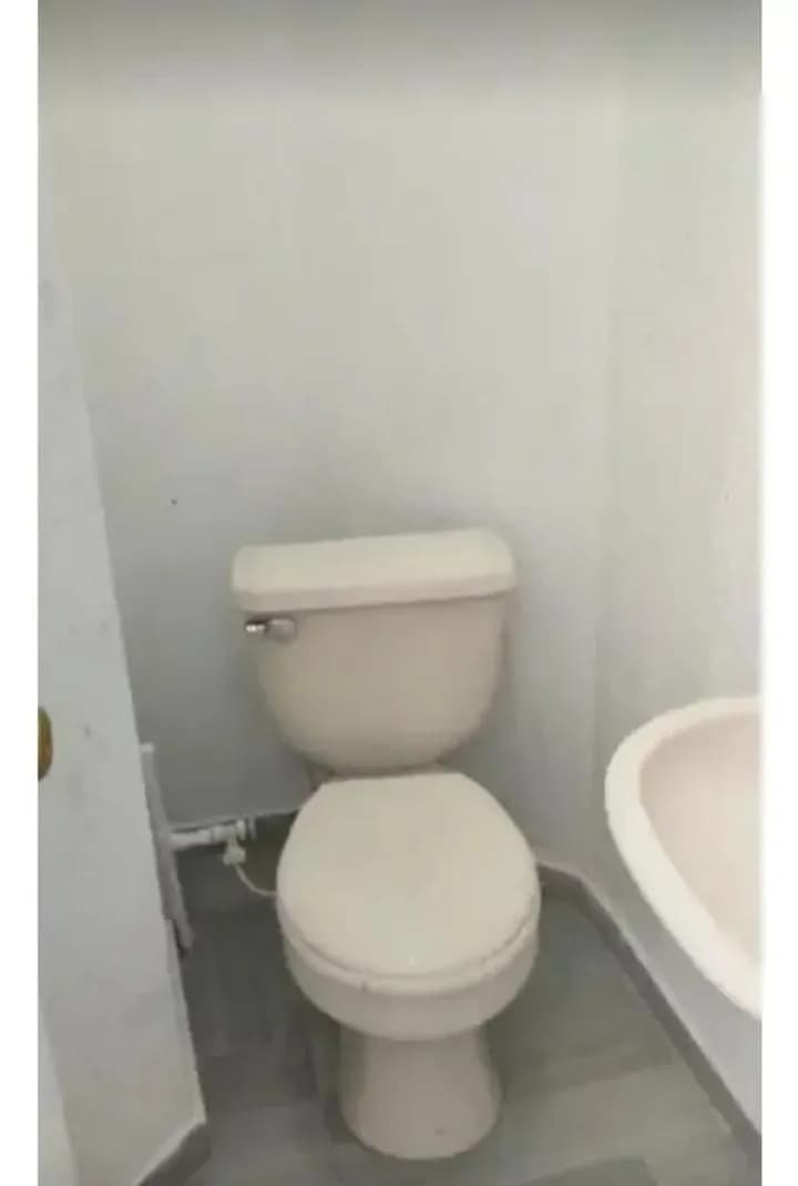 VENDO HERMOSO LOCAL COMERCIAL VILLA VERONICA  KENNEDY — foto 7