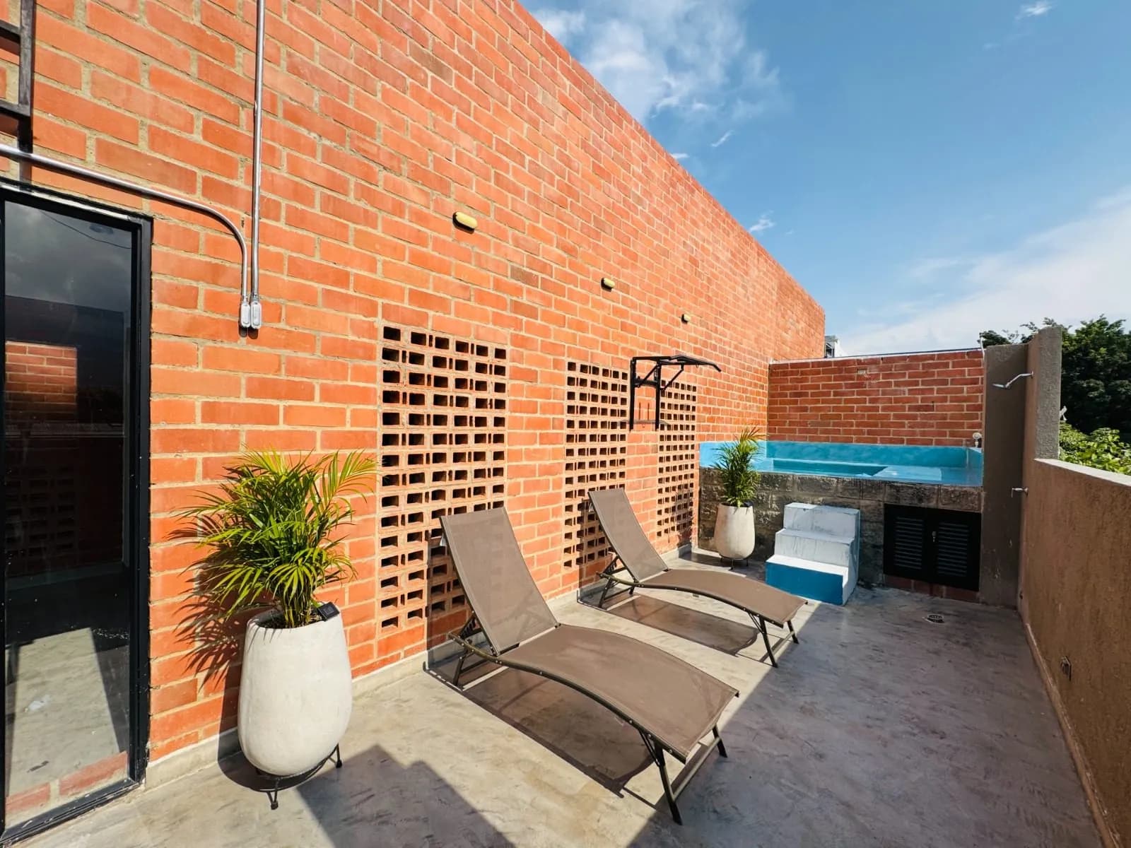 Apartaestudios amoblados en El Limonar, Cali — foto 3