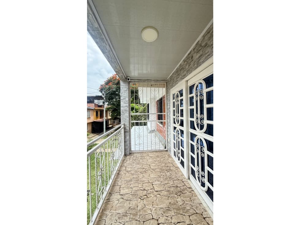 Casa en venta de 4 niveles en Terranova Jamundi — foto 3