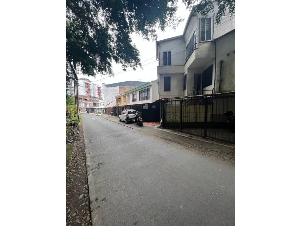 LOCAL COMERCIAL - SECTOR DOSQUEBRADAS, DIAGONAL 20 LA PRADERA — foto 5