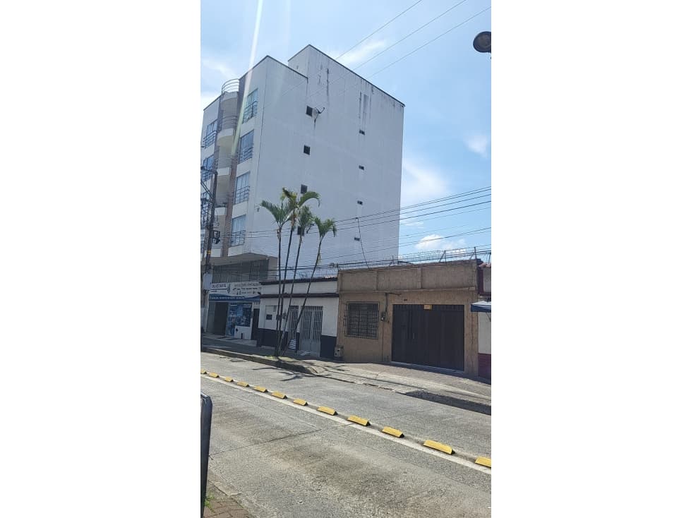 CASA EN VENTA - SECTOR CENTRO, CARRERA 8 CALLE 33 — foto 1