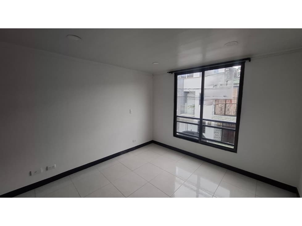 EN RENTA CASA DUPLEX EN BELMONTE PEREIRA — foto 4