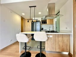 Apartamento para la renta amoblada en Envigado-Escobero, piso 18