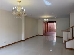 Casa para la renta y venta en Rionegro, Llanogrande