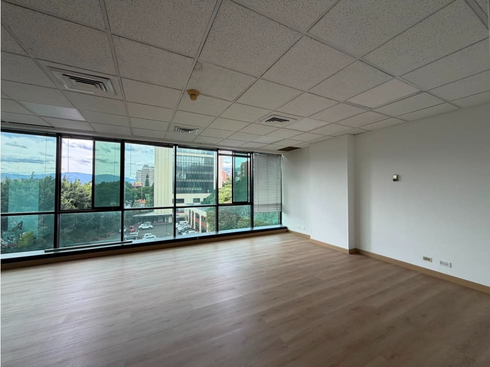 Oficina para venta en Agucatala, piso 5 — foto 2