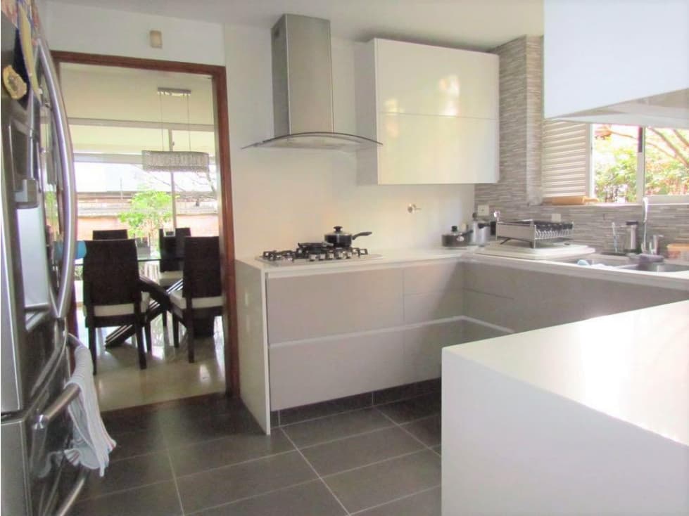 Venta de Casa Envigado Loma Benedictinos — foto 5