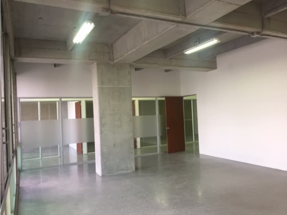 Arriendo Bodega comercial avenida Guayabal Medellin — foto 4