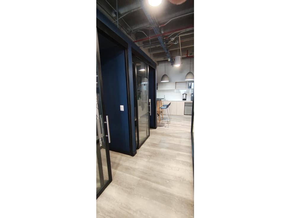 ARRIENDO OFICINA 162 CON MOBILIARIO, EDIFICIO AV DORADO, BOGOTA D,C — foto 4