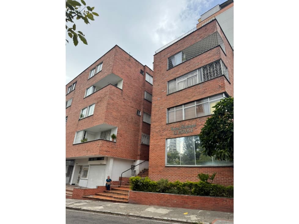 APARTAMENTO EN VENTA EDIFICIO EL PARQUE - MEJORAS PUBLICAS — foto 1