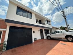 CASA EN VENTA BARRIO PROVENZA