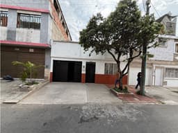 CASA COMERCIAL EN VENTA- SAN FRANCISCO