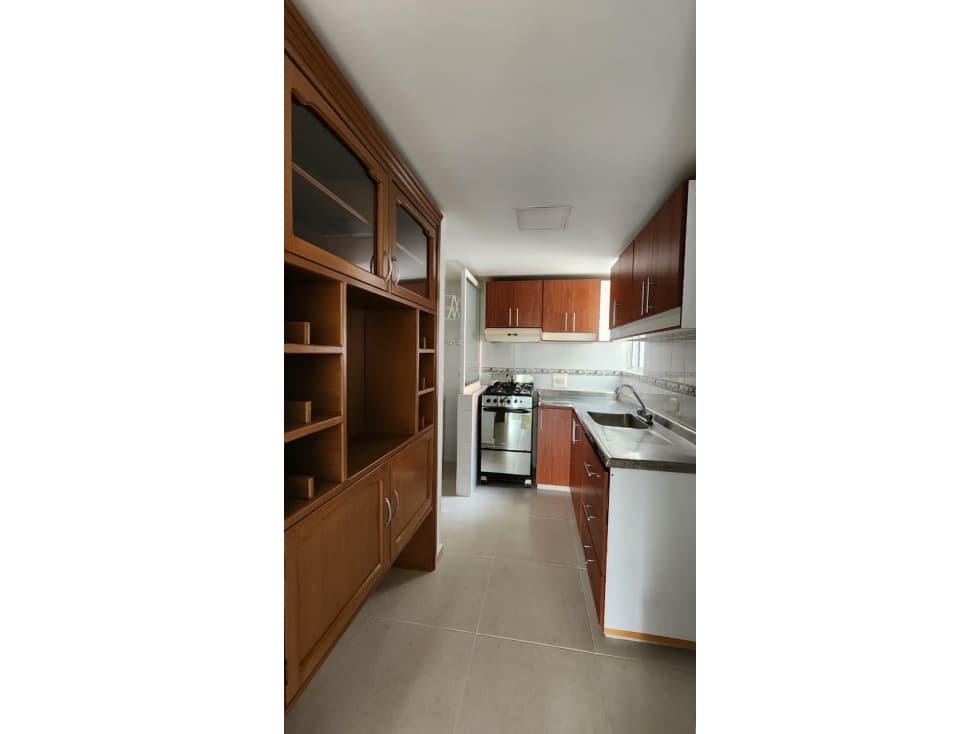APARTAMENTO EN VENTA EDIF. PLAZA GRANADA - AURORA — foto 4