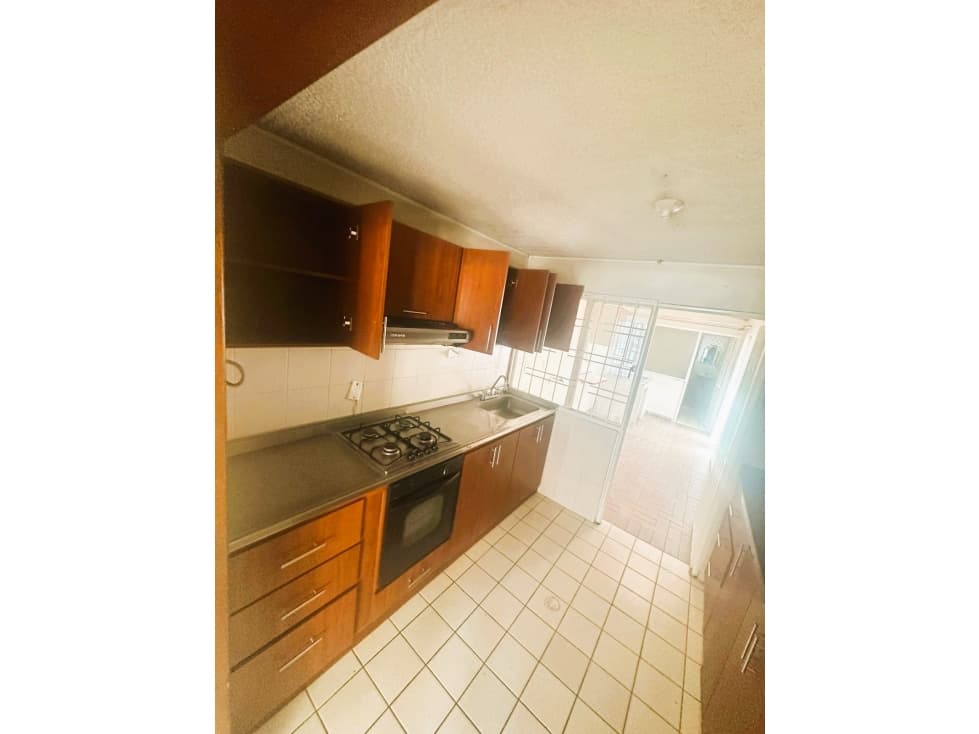 VENTA CASA EN EL BARRIO PROVENZA BUCARAMANGA COD:1119 — foto 3