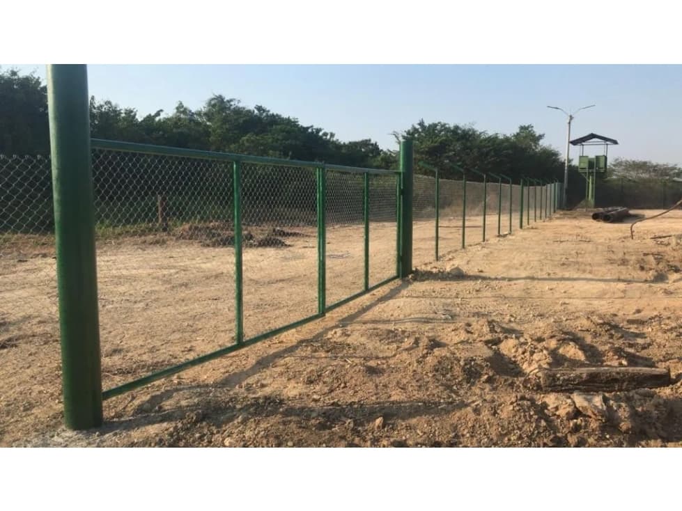 VENTA Lote sobre el canal del Dique — foto 6