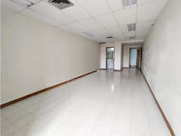 Oficina en arriendo sector Milla de Oro