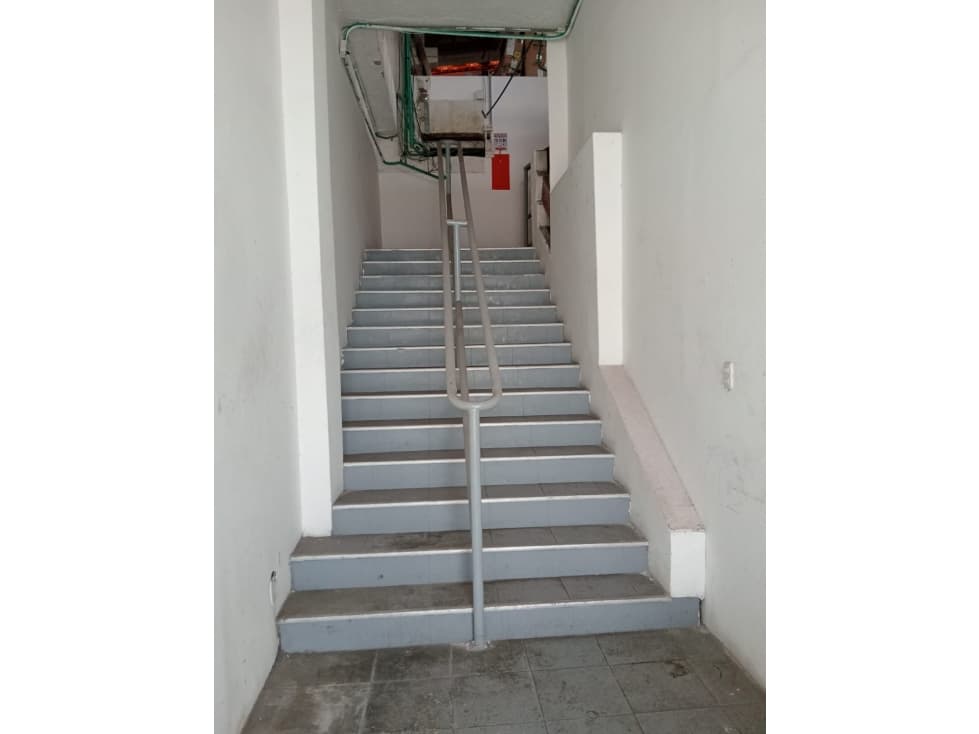 LOCAL EN ARRIENDO EN LAS DELICIAS — foto 6