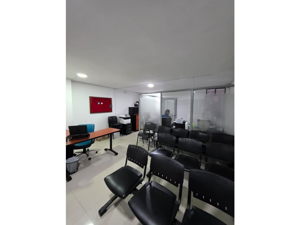 OFICINA EN VENTA EN PORVENIR — foto 3