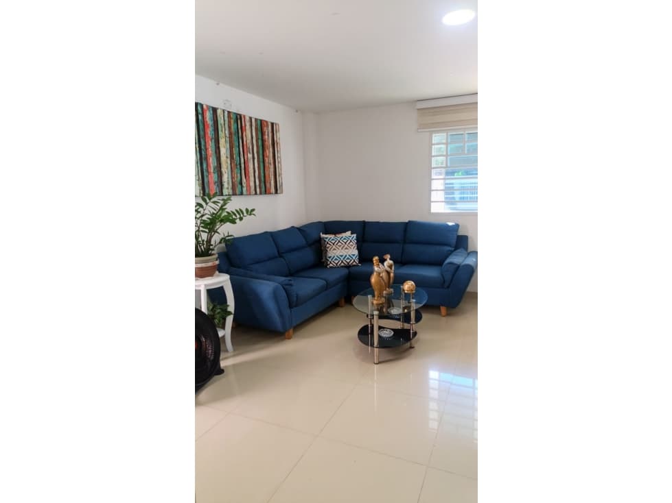 CASA EN VENTA EN LAS DELICIAS — foto 2