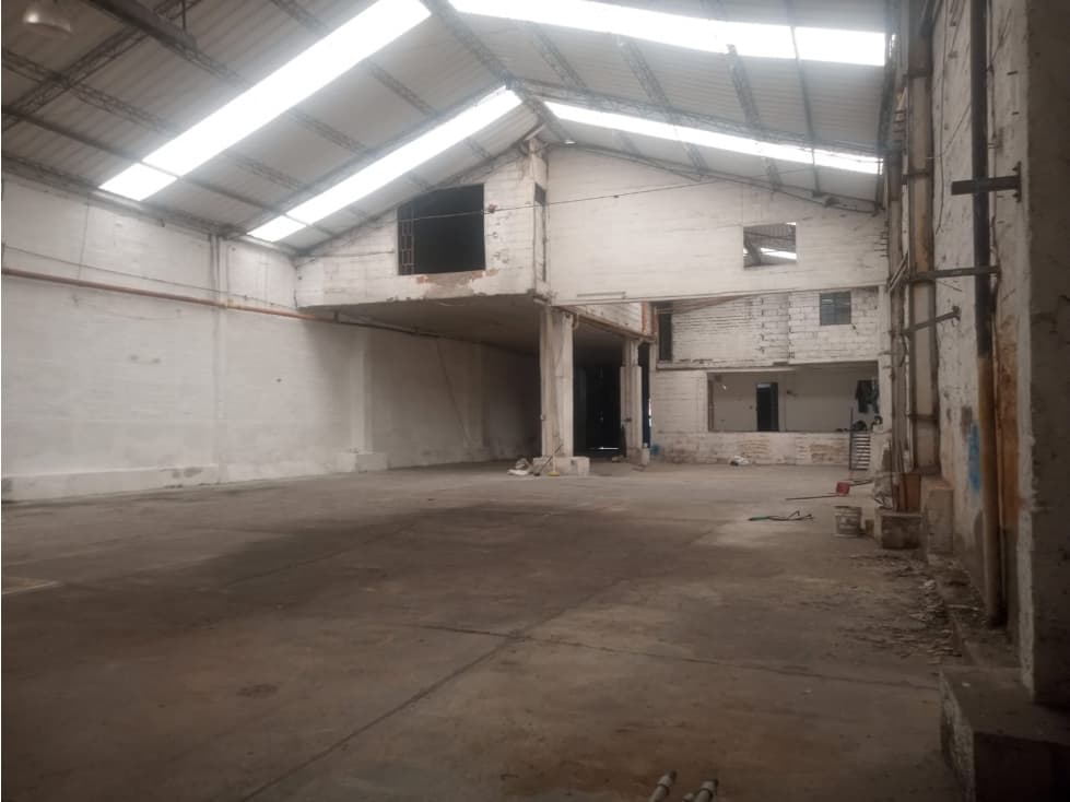 Bodega en venta en Itagüí , Sector parque — foto 3