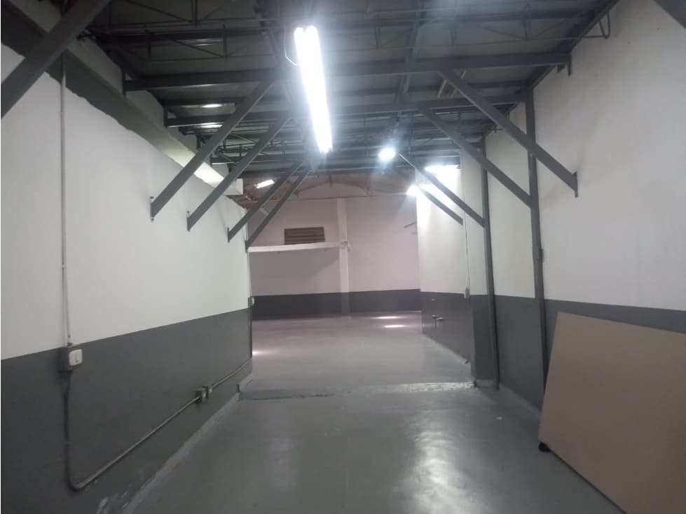 Bodega en Venta en Itagüí, sector Pilsen — foto 4