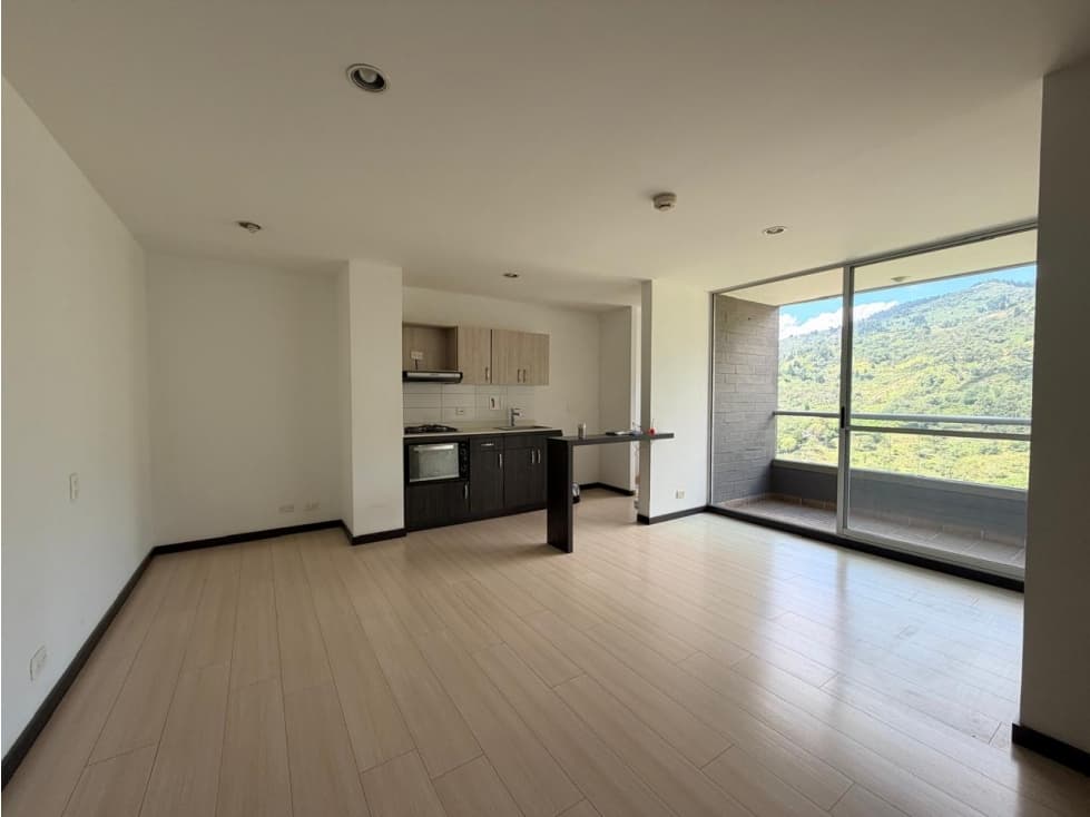 Apartamento en Venta La Estrella, sector la Aldea. — foto 2