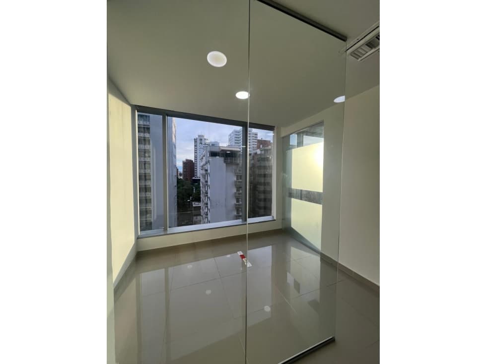 Oficina de 84.32 m2 en Torre Atlantica — foto 6