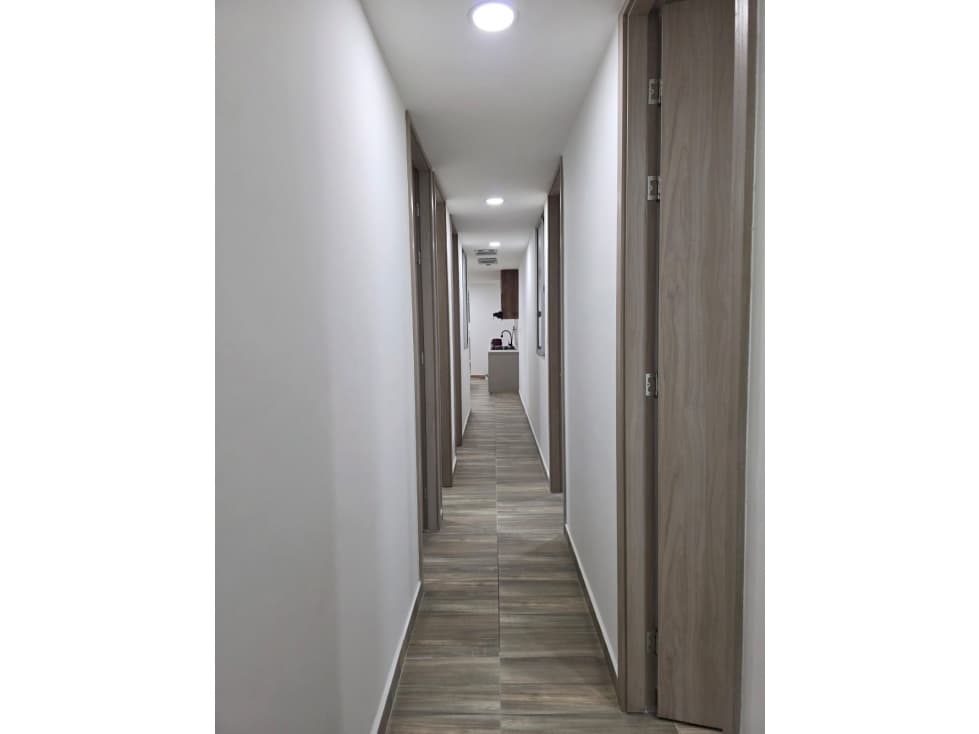 Apartamento en venta en Bello Cabañitas — foto 3