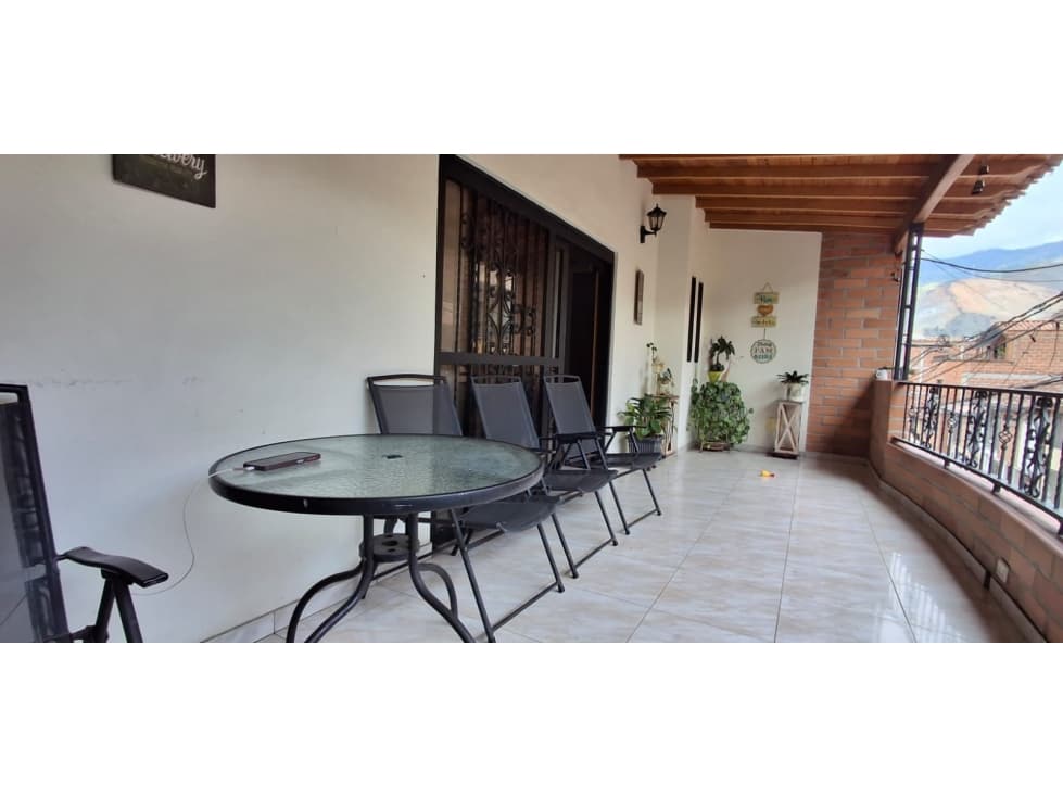Casa Duplex en venta en Cabañas Bello — foto 1