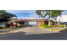 VENDO CASA COND PRADOS DE ALFAGUARA - JAMUNDI