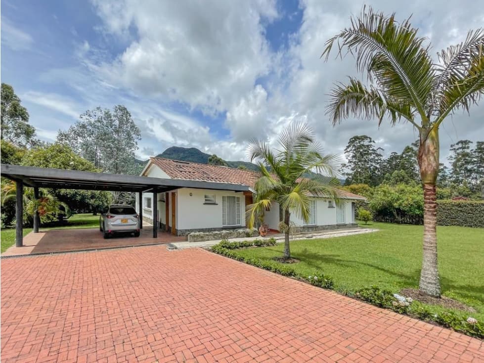 Venta de casa en parcelación de La Ceja Antioquia — foto 1