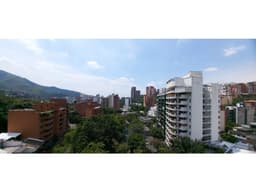 APARTAMENTO MODERNO FENTE AL RIO CON VISTA A CALI