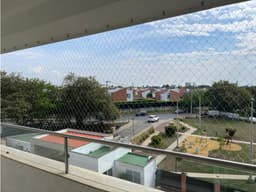 APARTAMENTO CON VISTA A LA CIUDAD Y LOS FARALLONES