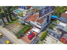 SE VENDE - ARRIENDA LOCAL DE USO MIXTO EN LAS PALMAS
