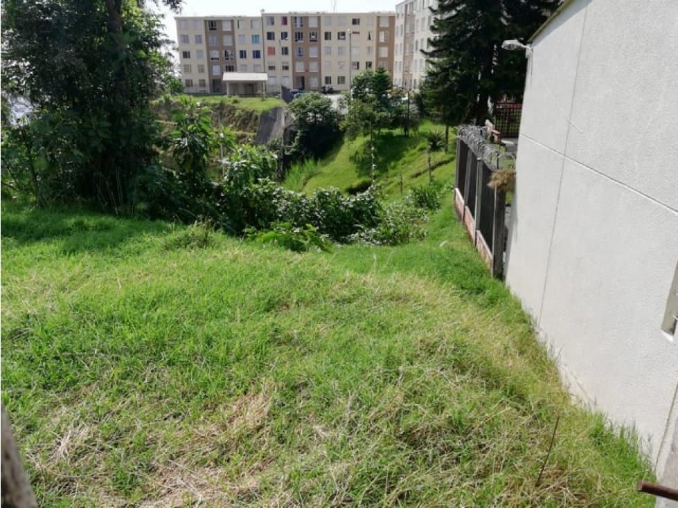 Venta Lote en La Francia, Manizales. Cod: 1110802 — foto 1