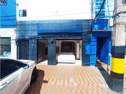 LOCAL DE 3 NIVELES EN VENTA EN SAN JOAQUIN LA 65