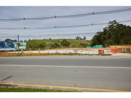 LOTE CON LICENCIA PARA CONSTRUIR RESIDENCIAL EN RIONEGRO