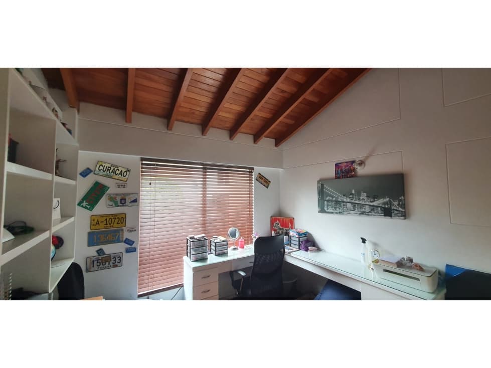 CASA EN VENTA POBLADO TRANSVERSAL SUPERIOR. — foto 4