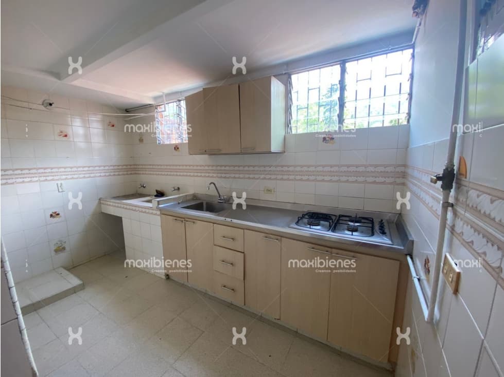 SE ARRIENDA APARTAMENTO EN EL CARMELO BELLO. — foto 1